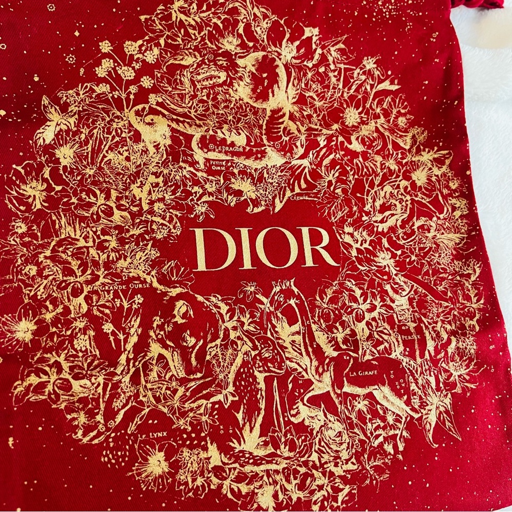 RARE DIOR Lunar New Year Drawstring Pouch🌙🧧 - Picture 2 of 4